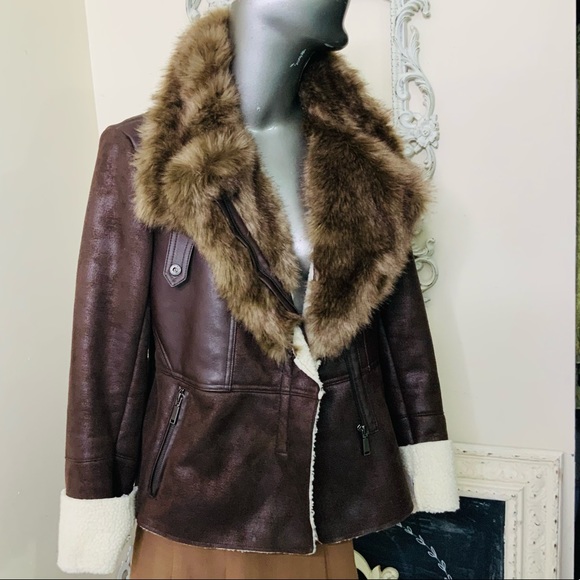 Tahari Faux Fur Collar Zip Front  Moto Jacket - Picture 5 of 13